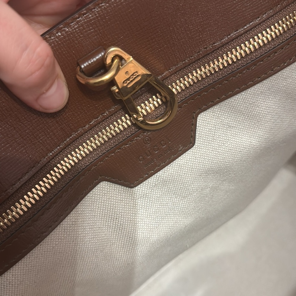 Gucci Brown and Cream Monogram - Picture 7 of 8